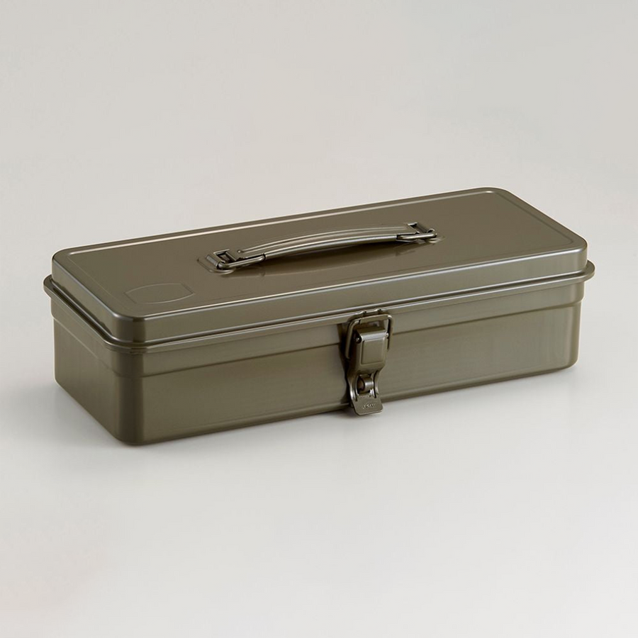 Toyo Steel T-320 Moss Green. Matte moss green steel toolbox, pressed from a single plate with a round handle. Durable and functional with a cylinder lock. 1.0kg.